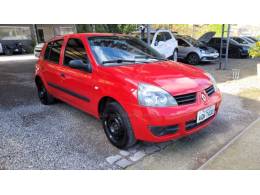 RENAULT - CLIO - 2008/2009 - Vermelha - R$ 17.500,00