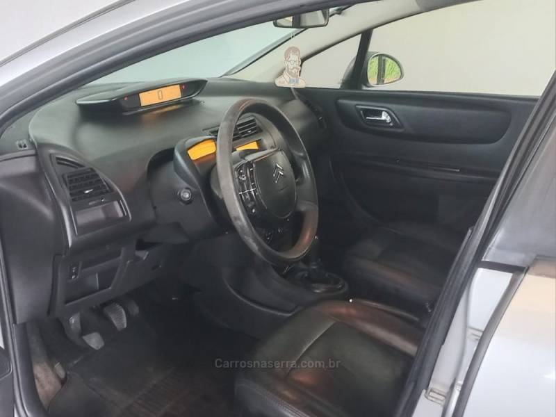 CITROËN - C4 - 2009/2010 - Prata - R$ 26.900,00