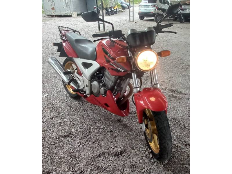HONDA - CBX 250 TWISTER - 2008/2008 - Vermelha - R$ 10.500,00