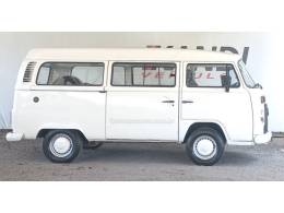 VOLKSWAGEN - KOMBI - 2013/2014 - Branca - R$ 53.000,00