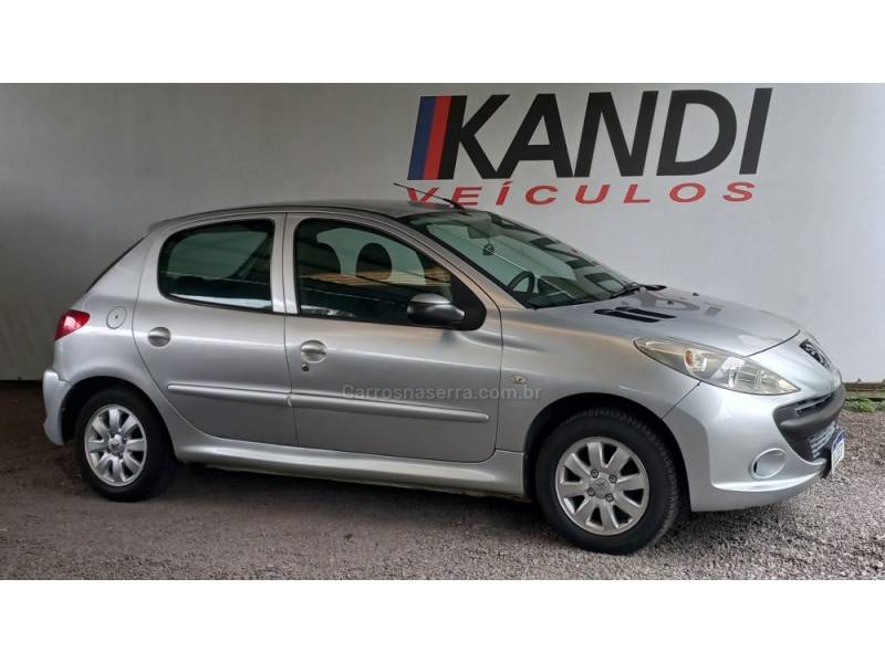 PEUGEOT - 207 - 2010/2011 - Prata - R$ 21.900,00