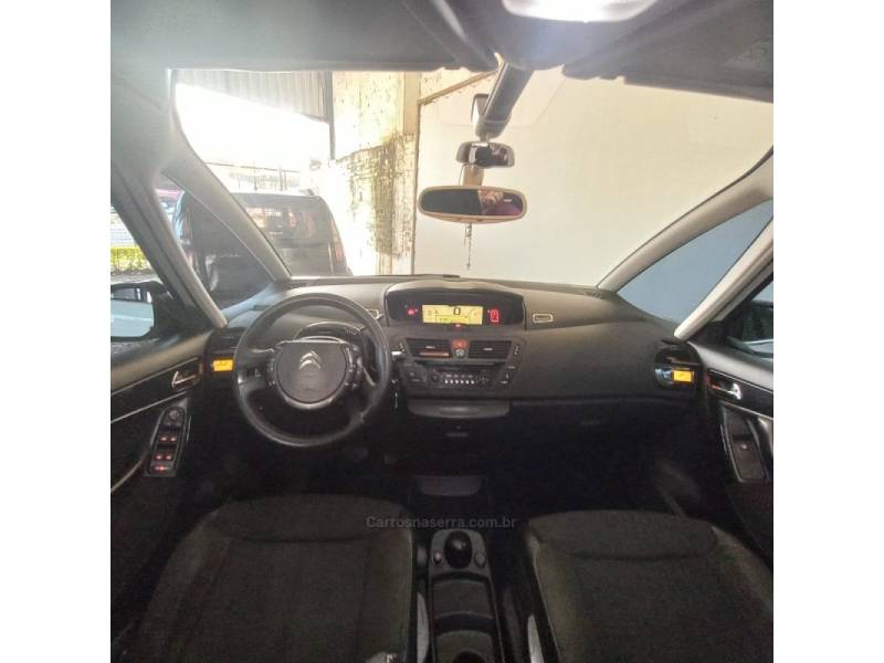 CITROËN - C4 GRAND PICASSO - 2012/2013 - Branca - R$ 39.500,00