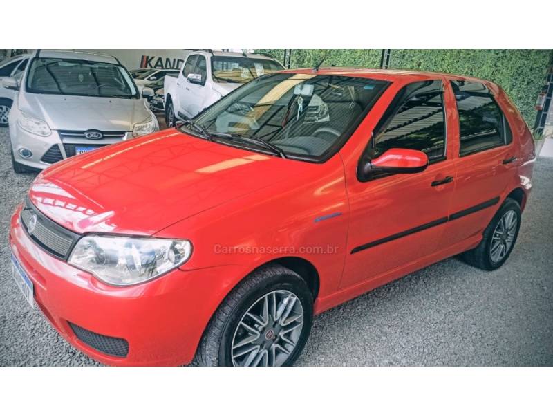 FIAT - PALIO - 2008/2008 - Vermelha - R$ 26.500,00
