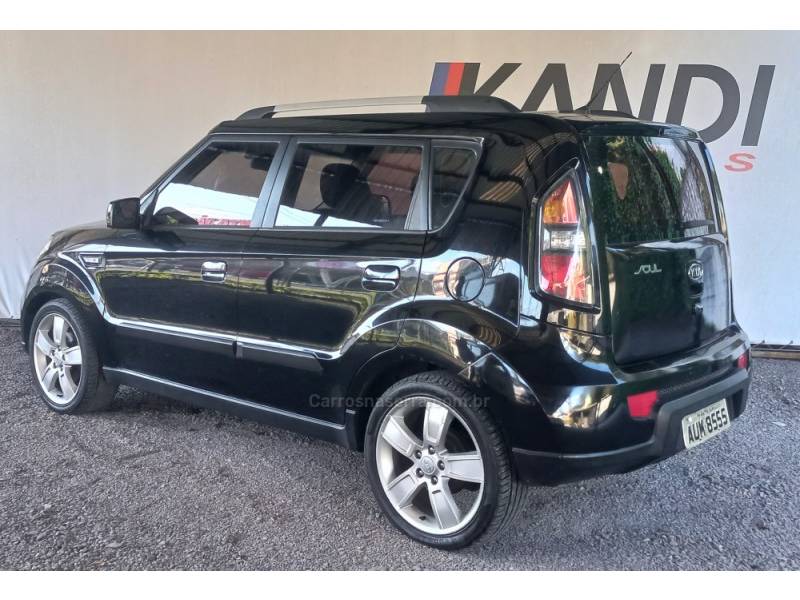 KIA MOTORS - SOUL - 2010/2011 - Preta - R$ 44.900,00