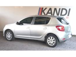 RENAULT - SANDERO - 2017/2018 - Prata - R$ 42.900,00