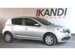 RENAULT - SANDERO - 2017/2018 - Prata - R$ 42.900,00