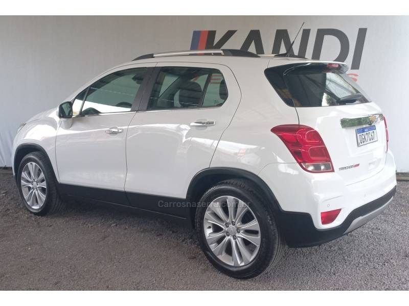 CHEVROLET - TRACKER - 2017/2017 - Branca - R$ 82.500,00