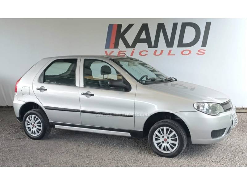 FIAT - PALIO - 2008/2008 - Prata - R$ 20.800,00