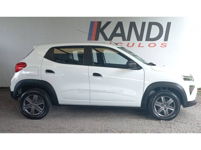 RENAULT - KWID - 2023/2024 - Branca - R$ 59.800,00