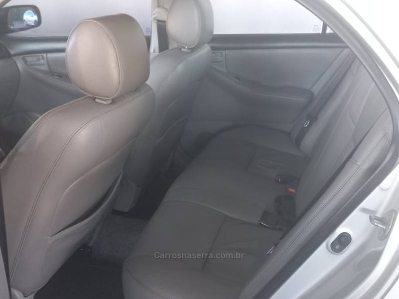 TOYOTA - COROLLA - 2003/2003 - Prata - R$ 37.900,00