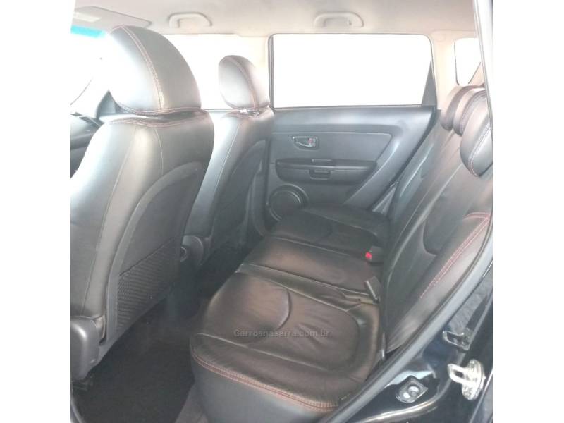 KIA MOTORS - SOUL - 2010/2011 - Preta - R$ 44.900,00