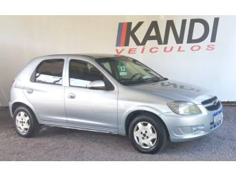 CHEVROLET - CELTA - 2011/2012 - Prata - R$ 29.500,00