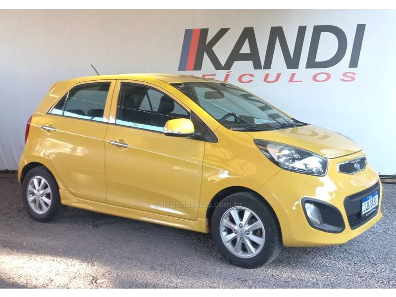 KIA MOTORS - PICANTO - 2012/2012 - Amarela - R$ 41.000,00