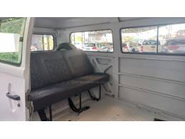 VOLKSWAGEN - KOMBI - 2013/2014 - Branca - R$ 53.000,00