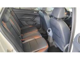 VOLKSWAGEN - T-CROSS - 2020/2020 - Branca - R$ 102.900,00