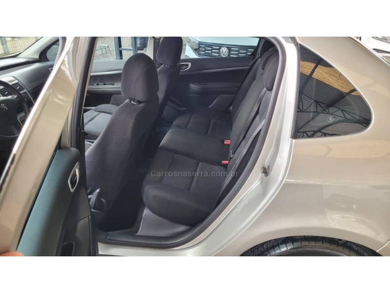 PEUGEOT - 307 - 2009/2010 - Prata - R$ 27.900,00