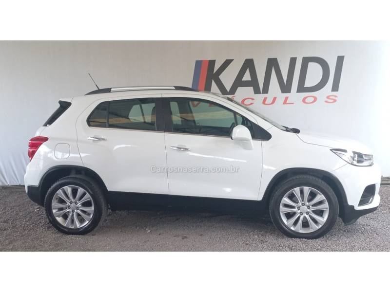 CHEVROLET - TRACKER - 2017/2017 - Branca - R$ 82.500,00