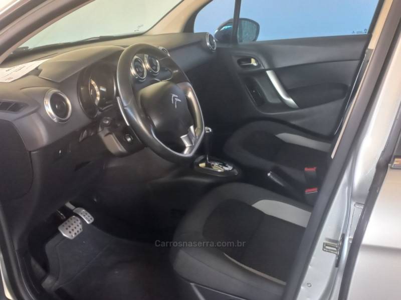 CITROËN - C3 - 2012/2013 - Prata - R$ 38.400,00