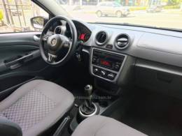 VOLKSWAGEN - SAVEIRO - 2015/2016 - Branca - R$ 49.500,00