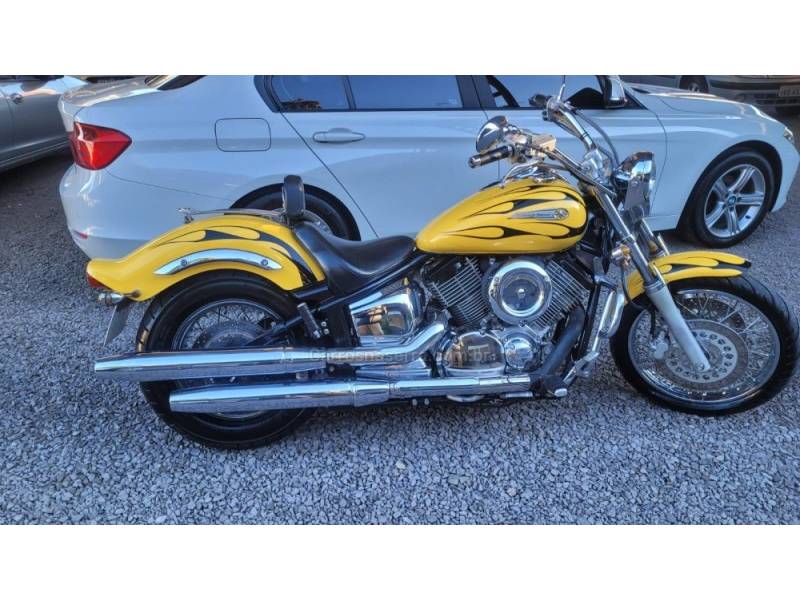 YAMAHA - DRAG STAR 1100 - 1999/2000 - Amarela - R$ 31.500,00