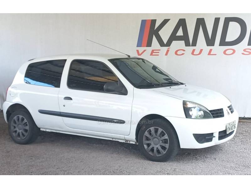 RENAULT - CLIO - 2012/2012 - Branca - R$ 20.000,00