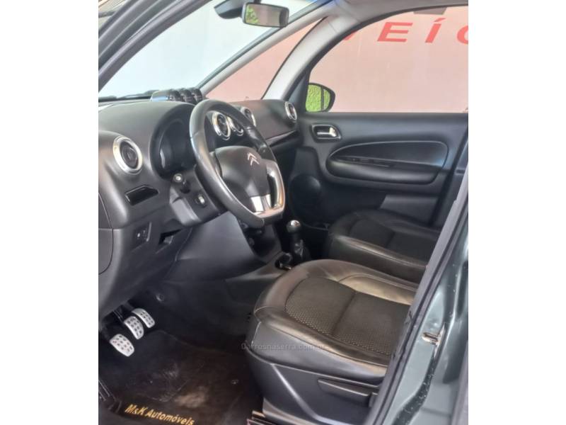 CITROËN - AIRCROSS - 2012/2013 - Cinza - R$ 38.400,00