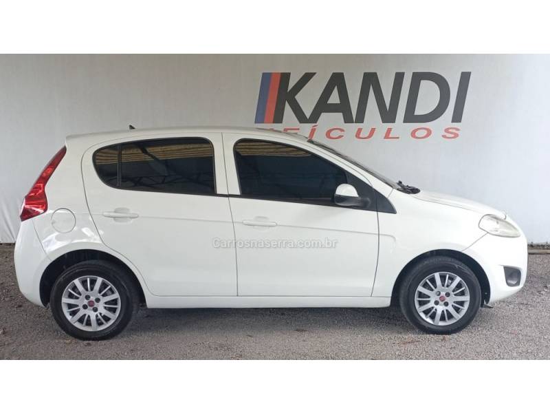 FIAT - PALIO - 2016/2016 - Branca - R$ 40.500,00