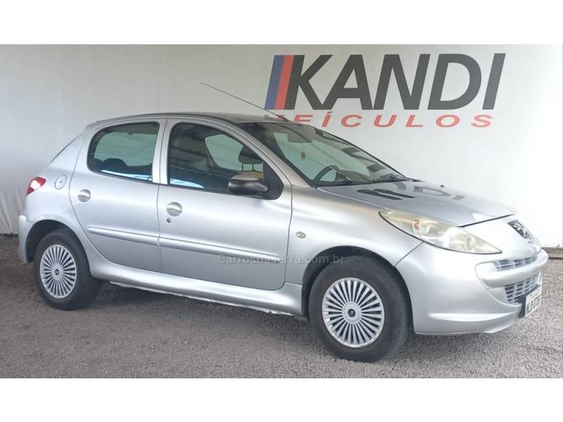 PEUGEOT - 207 - 2013/2014 - Prata - R$ 27.900,00