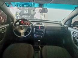 CHEVROLET - CORSA - 2010/2011 - Preta - R$ 31.400,00