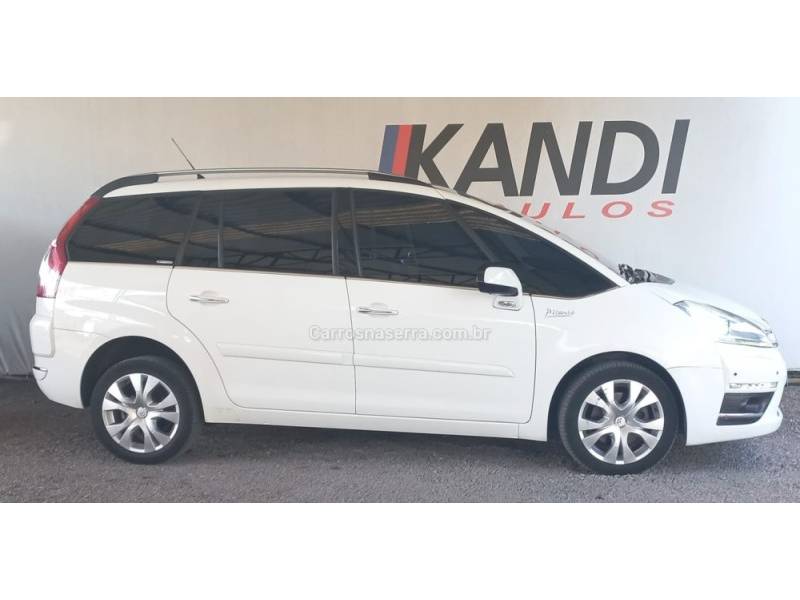 CITROËN - C4 GRAND PICASSO - 2012/2013 - Branca - R$ 39.500,00
