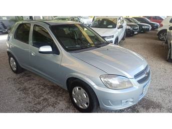 CHEVROLET - CELTA - 2011/2012 - Prata - R$ 29.500,00