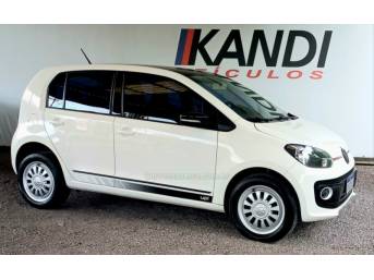 VOLKSWAGEN - UP - 2014/2015 - Branca - R$ 42.000,00