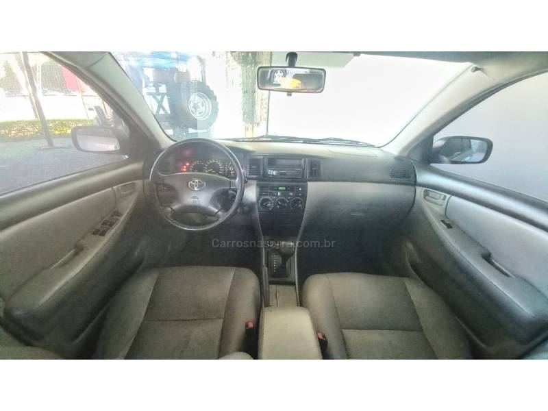TOYOTA - COROLLA - 2003/2003 - Prata - R$ 37.900,00