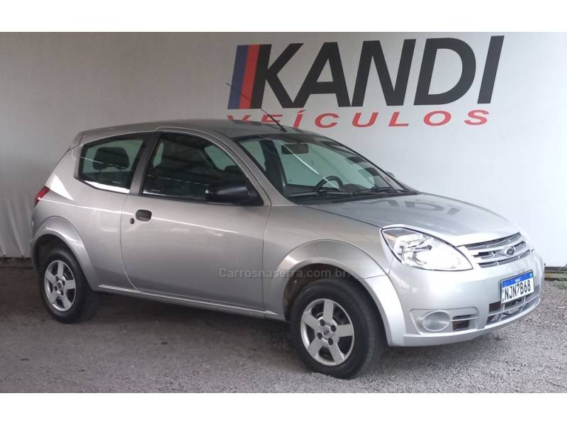 FORD - KA - 2008/2009 - Prata - R$ 18.900,00