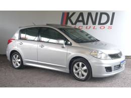 NISSAN - TIIDA - 2012/2013 - Prata - R$ 39.000,00