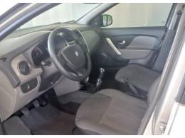 RENAULT - LOGAN - 2018/2019 - Prata - R$ 39.500,00