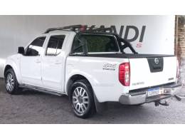 NISSAN - FRONTIER - 2013/2014 - Branca - R$ 95.900,00