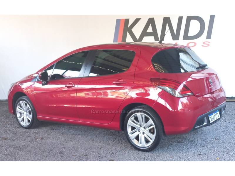 PEUGEOT - 308 - 2015/2016 - Vermelha - R$ 55.000,00
