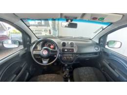 FIAT - UNO - 2013/2014 - Prata - R$ 34.000,00